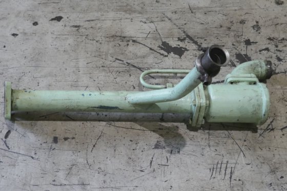 MAN B&W Alpha フレームからのベントパイプ