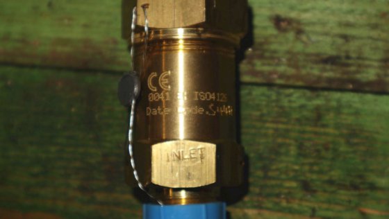 亨利集团泄压阀 5231BX 1/2''