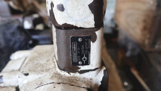 デニソンベーンポンプおよびモーター T7DDS-B24-B24-3R05-A100
