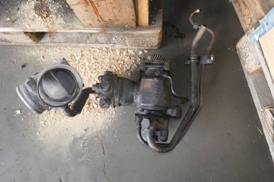 MAN D0836LF01 6気筒