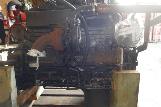 MAN D0836LF01 6気筒