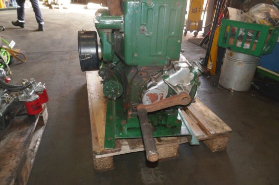 リスター・ペッター 3気筒