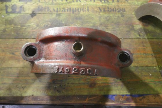 Wichmann 主轴承盖 8AC 230A