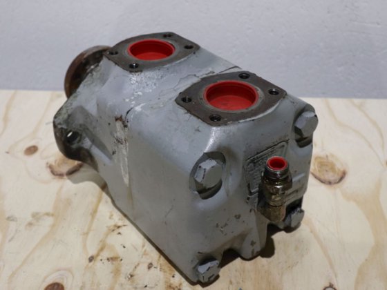 Bomba de palhetas Vickers