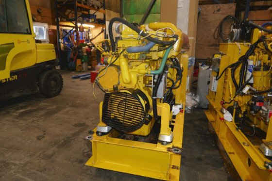 ジョンディア 6081AFM75E