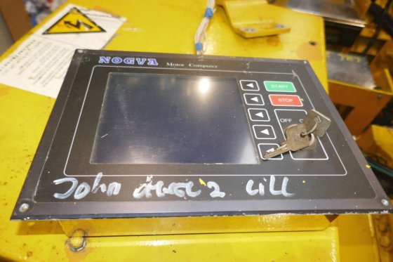 ジョンディア 6081AFM75E