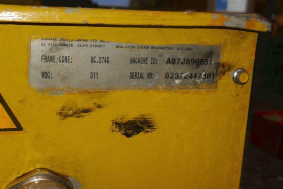 ジョンディア 6081AFM75E