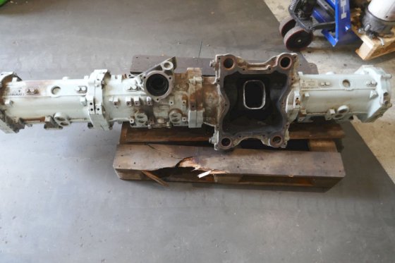 2010 MTU 排气歧管