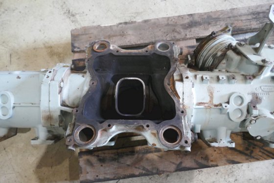 2010 MTU 排气歧管