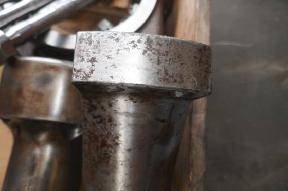 带活塞头和连杆轴承的 Wichmann 连杆