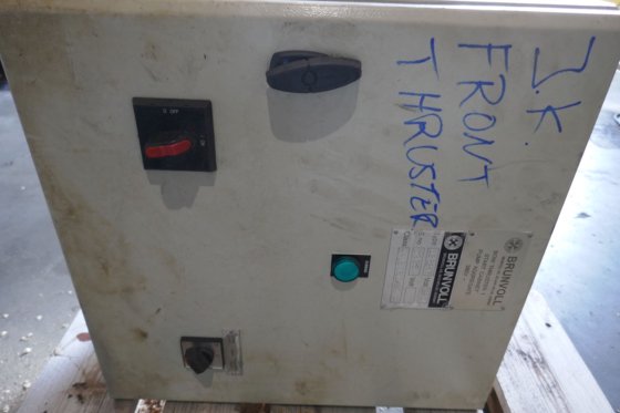 1999 年 Brunvoll 紧凑型液压动力装置 +