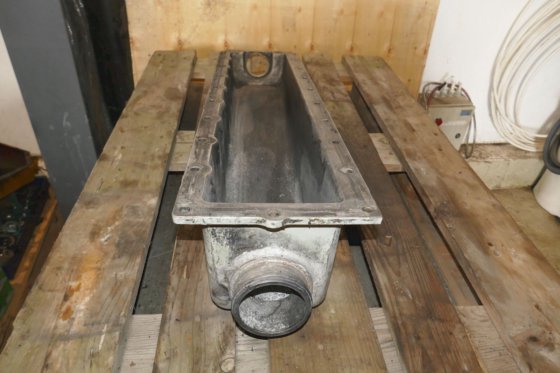 MTU エアインテークマニホールド トップパーツ パイプ2本付き