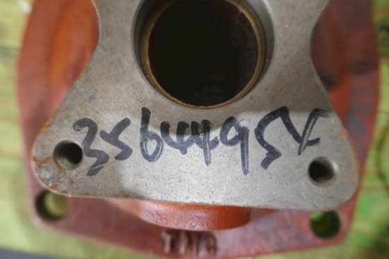 2016 瓦锡兰- 瓦锡兰腔室盖法兰 38644984