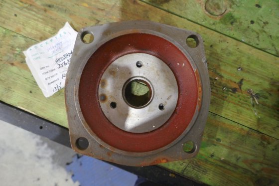 2016 瓦锡兰- 瓦锡兰腔室盖法兰 38644984