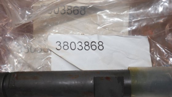 沃尔沃遍达喷油器燃油 3803868