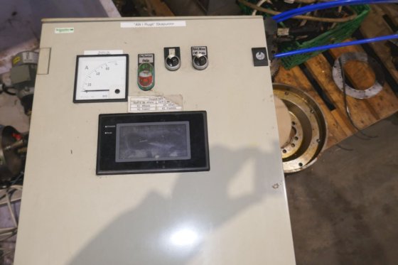 欧姆龙真空系统启动柜