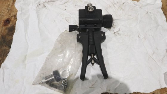 德鲁克便携式校准器 PV411