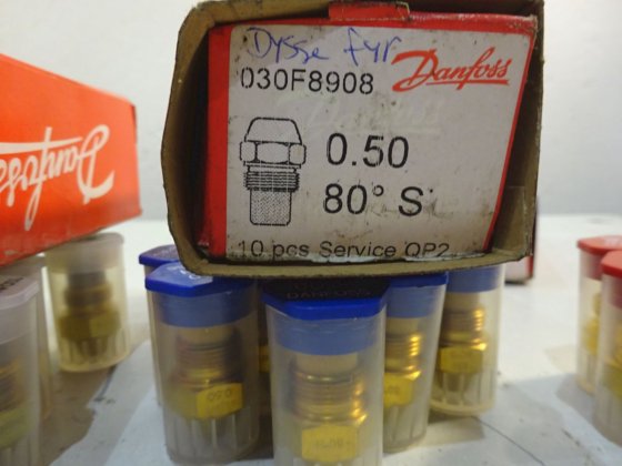 Danfoss 油雾喷头，规格不同