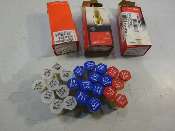 Danfoss 油雾喷头，规格不同