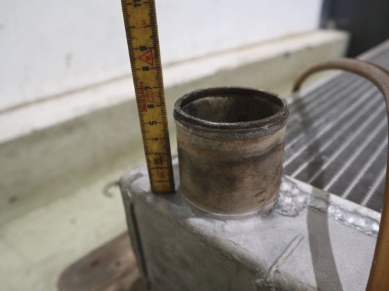 带 2 个风扇的 Spal 铝散热器