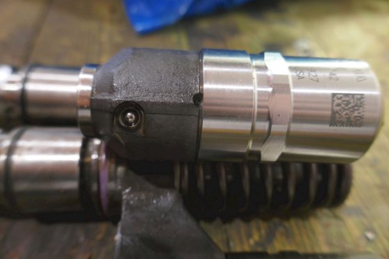 スカニア ボッシュ 1487472 ディーゼルユニットインジェクター