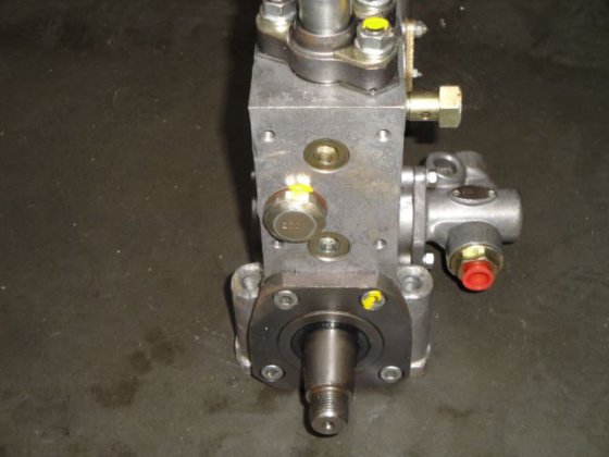 ボッシュ 647 15753C