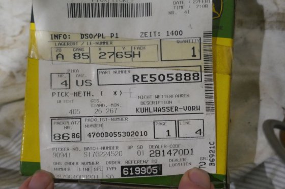 约翰迪尔冷却液加热器 240V RE505888