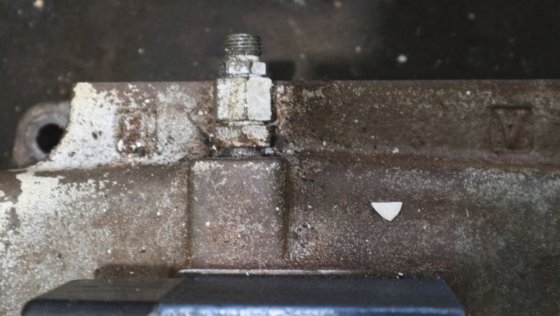 用于控制推力的 Vickers 液压阀