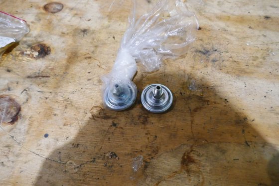 カーライル ダンパー 9L6492