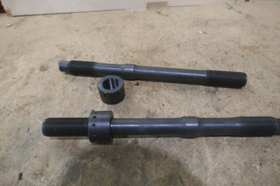 洋马主轴承螺栓