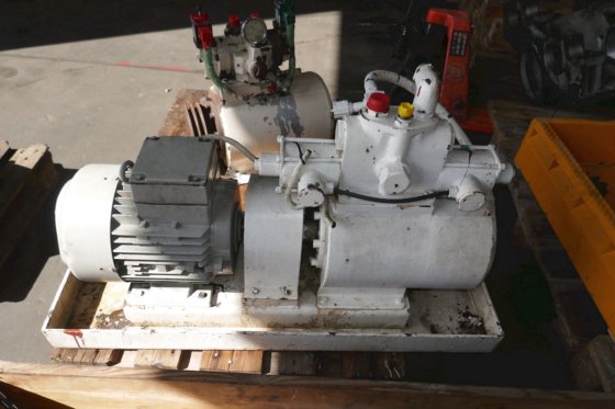 フライデンボーステアリングマシンポンプ