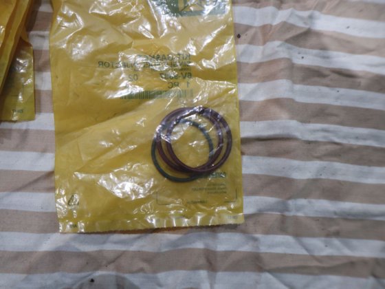 卡特彼勒垫片套件单燃油喷射器