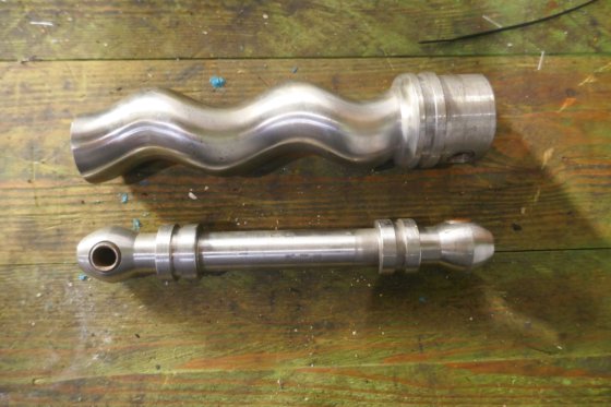 螺旋转子单体泵和连杆