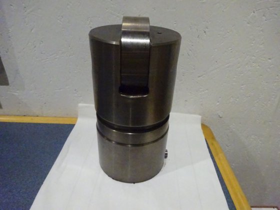 瓦锡兰- 瓦锡兰进排气门挺杆 141 037