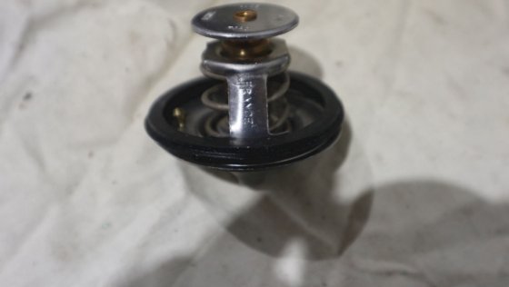 沃尔沃遍达节温器 875788-2 70¨C