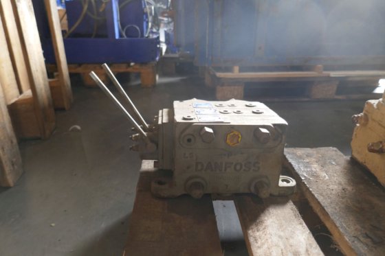 1989 ダンフォス比例バルブ PVP および PVB