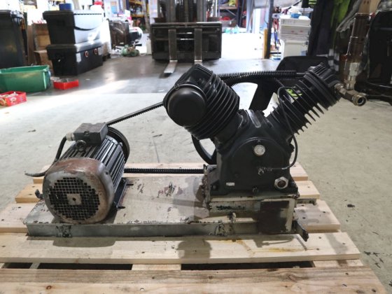 プスカ・コンプレッサー