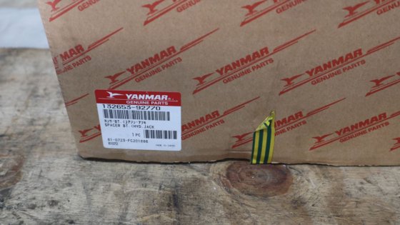 ヤンマー スペーサーBT(油圧ジャッキ)