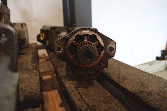 ザウアーダンベル油圧ポンプ SC47 & SSC11