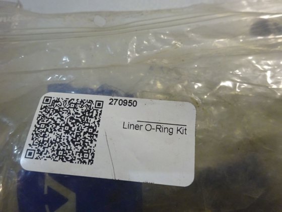 ボルボ・ペンタ用スペアパーツ 121CHC