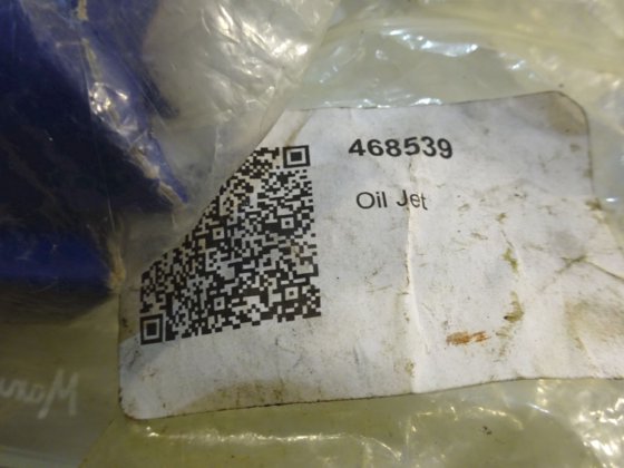 ボルボ・ペンタ用スペアパーツ 121CHC