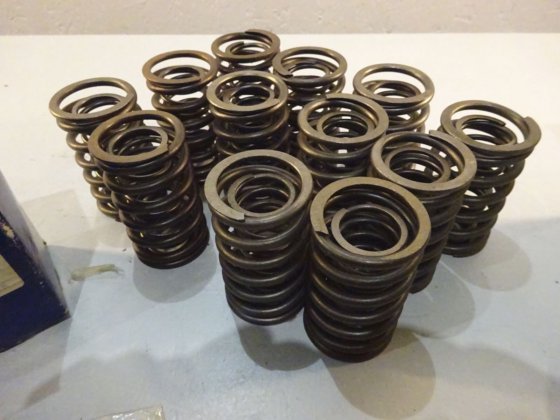 ボルボ・ペンタ用スペアパーツ 121CHC