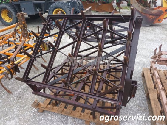 FOLDING HARROW WITH FIXED TEETH