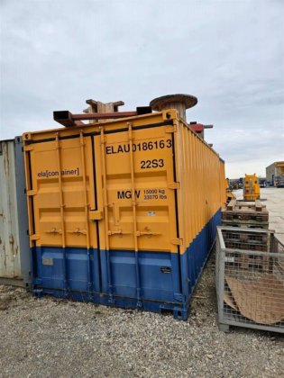Bauer Werkstattcontainer / Workshop container