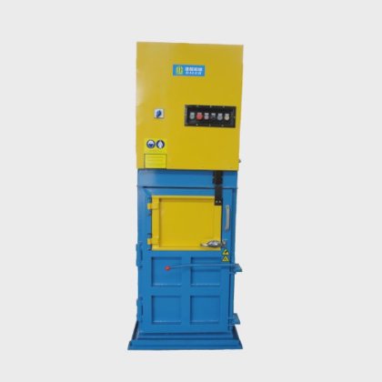 廃棄物用CE付き小型梱包機