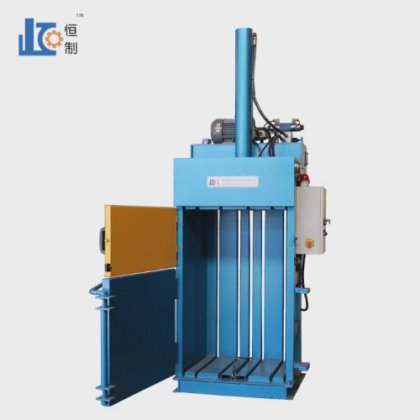 ペットボトルプレス機