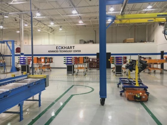 INVIO ECKHART E3500 – AGV Automated Guided Robot – Warehouse Automation ...