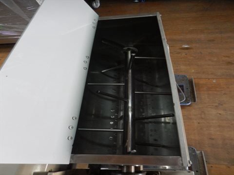 横型ミキサー 製麺用横型ミキサー