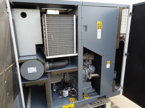 2008 スクリューコンプレッサー