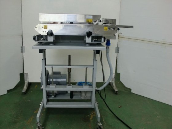 脱気ベルトシーラー